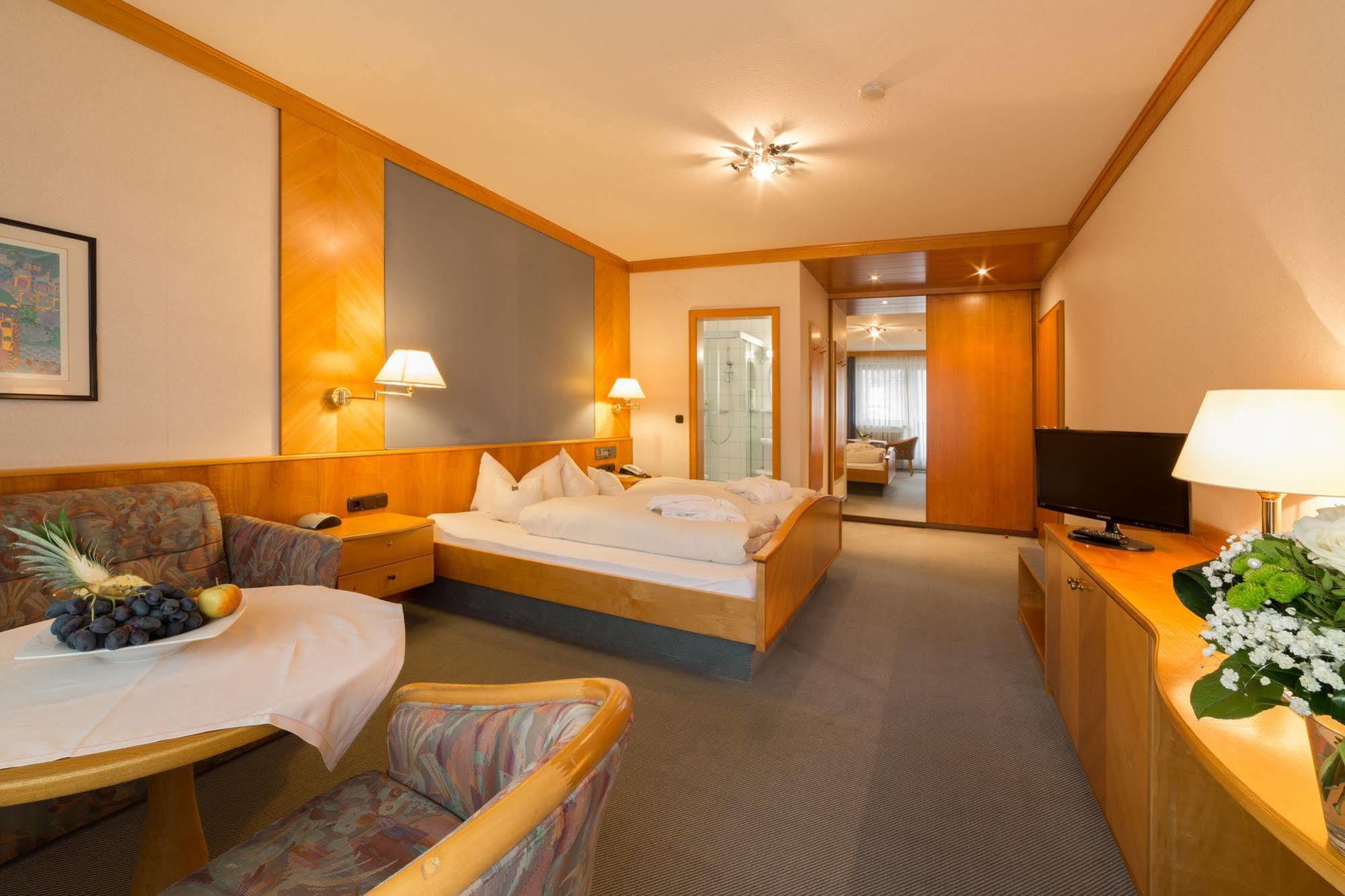 Hotel Bayernwinkel - Yoga & Ayurveda Bad Wörishofen Екстериор снимка