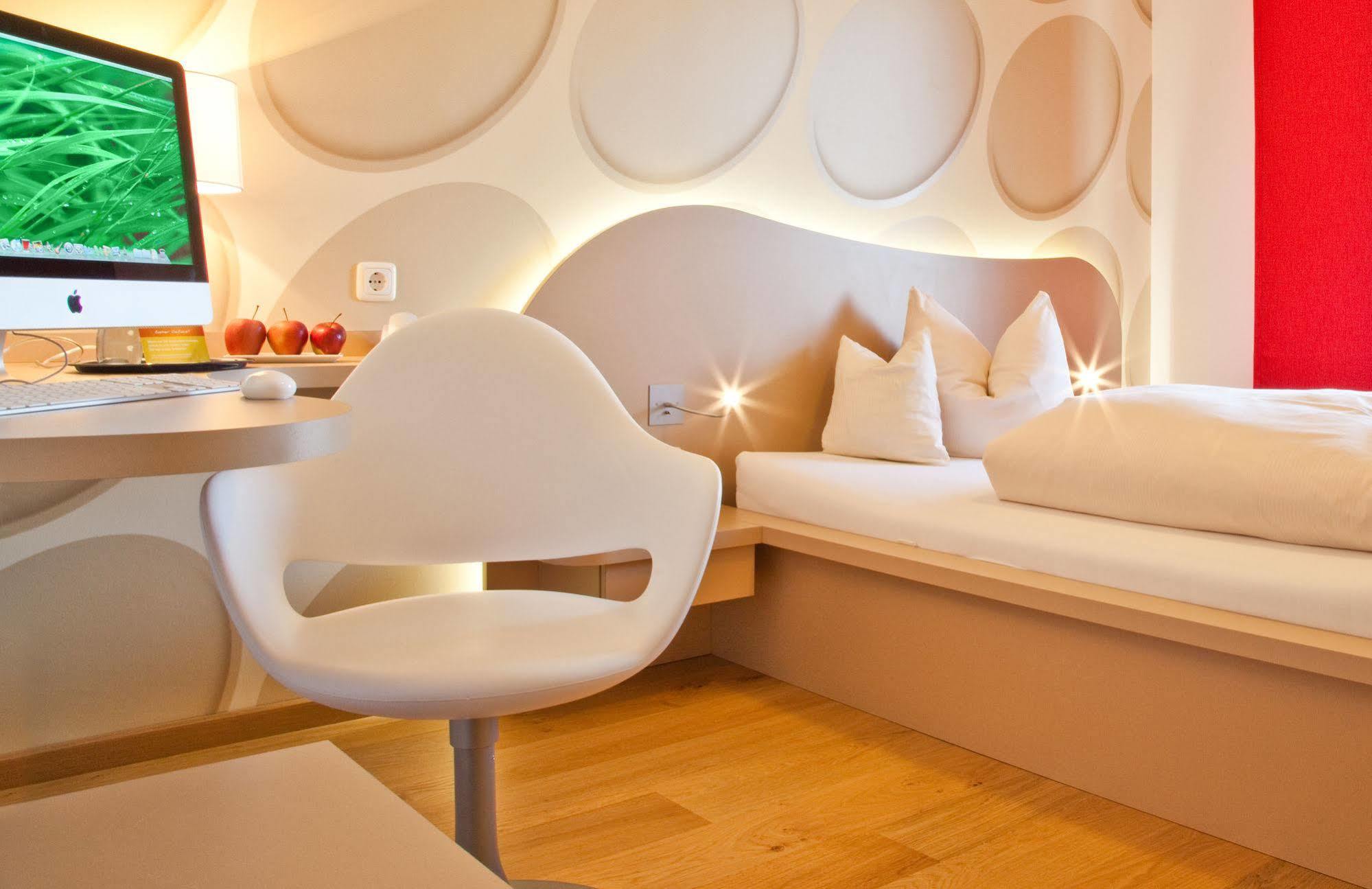 Hotel Bayernwinkel - Yoga & Ayurveda Bad Wörishofen Екстериор снимка